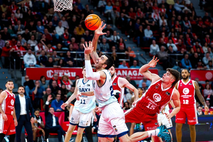El BAXI Manresa confirma la bona ratxa amb una nova victòria a Saragossa El BAXI Manresa confirma la bona ratxa amb una nova victòria a Saragossa